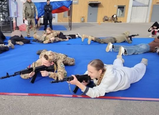 0B772570-C9DA-46B9-B7AB-A1C520E321A3